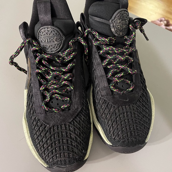 Nike Cosmic Earth Mission CMU001 size us 7.5 - Picture 6 of 11